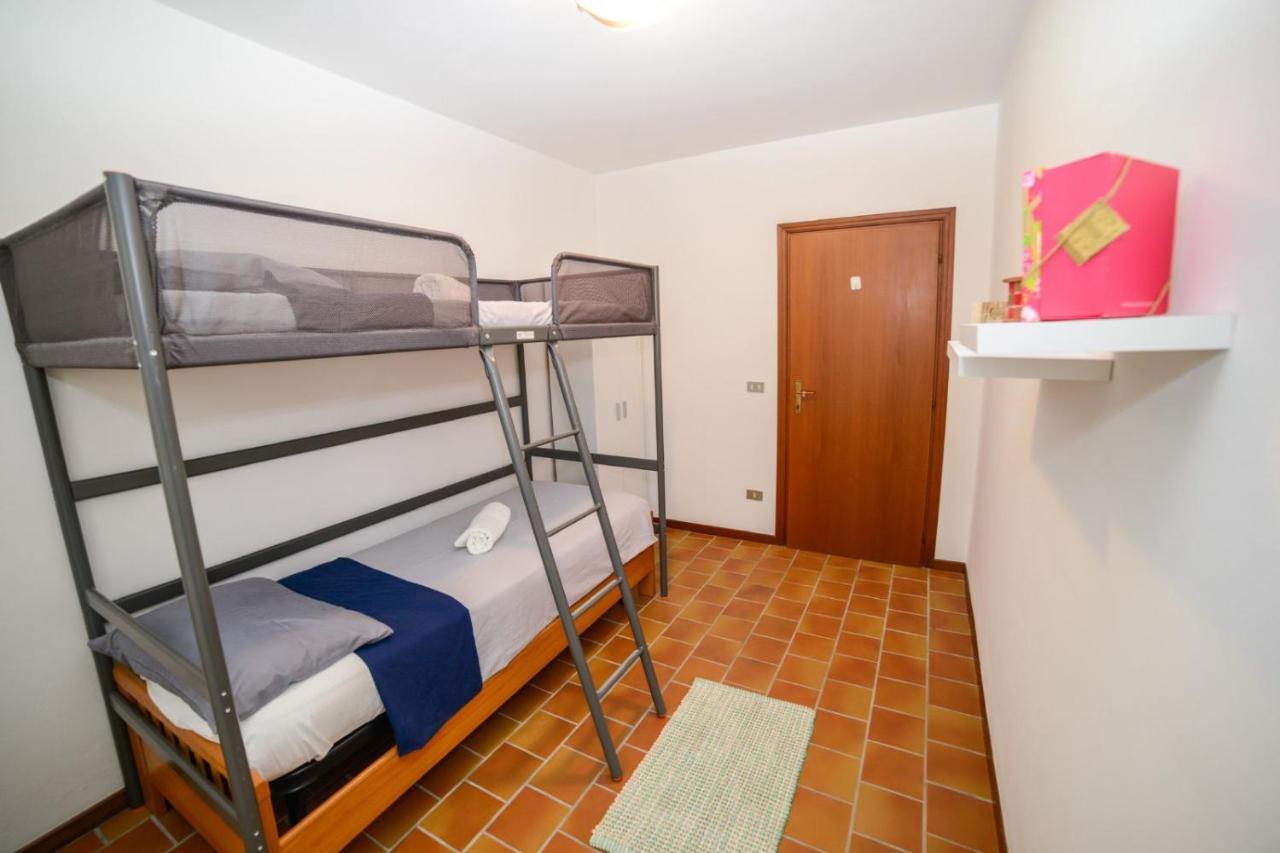 Loft Free Parking Agli Ulivi Moderno E Spazioso Пескиера дел Гарда Екстериор снимка